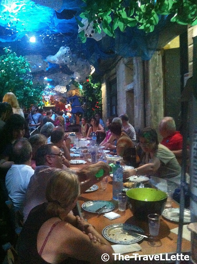 Abendessen Fiesta de Gracia