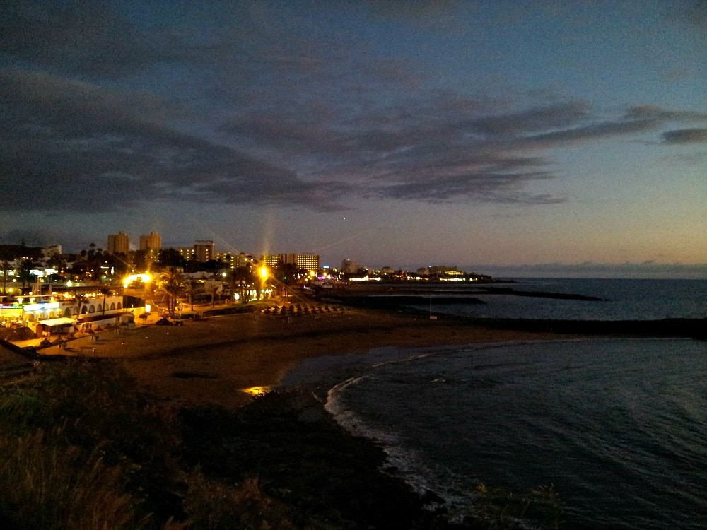 Playa Adeje Teneriffa bei Nacht