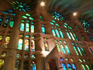 Sagrada Familia von Innen Lichter