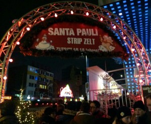 Santa Pauli Weihnachtsmarkt Reeperbahn